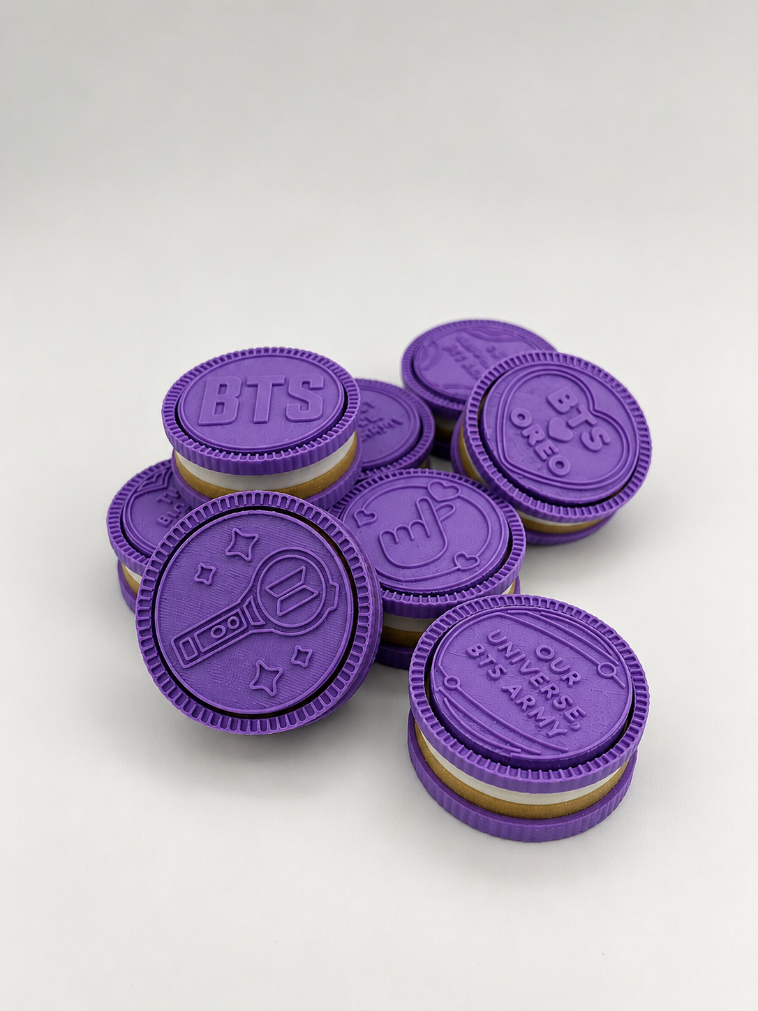 BTS OREO clicker fidget Keyring (random)