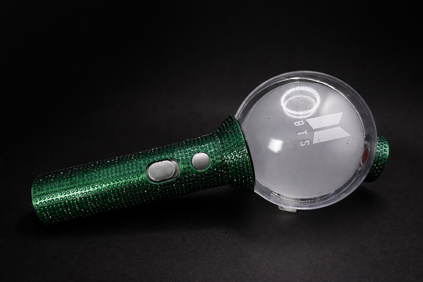 3d printed BTS lightstick rhinestone sleeve and cap
